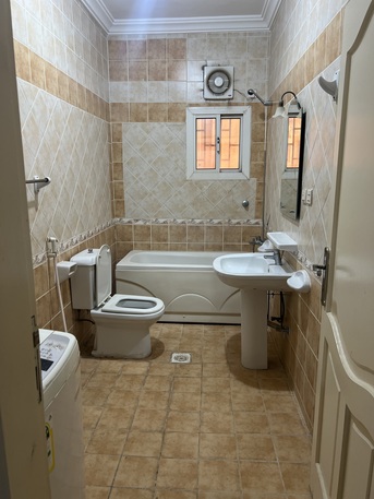 Jeddah, Housing Exchanges, SAR 1500/month,  Room Available