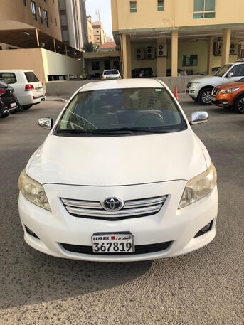 Juffair, Vehicles, Cars & Trucks , BHD 2200,  Toyota Corolla 2010,  2010,  Automatic,  132480 KM,   - White Color - Well Maintained & In Mint Condition