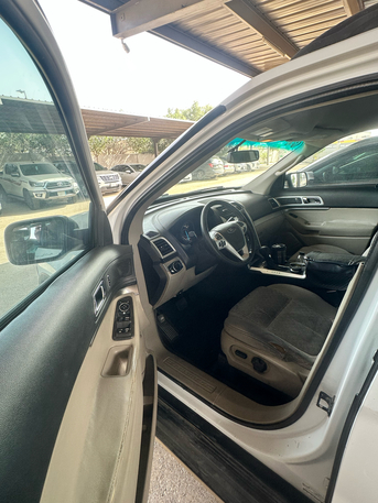 Riyadh, Vehicles, Cars & Trucks , SAR 24000,  Ford Explorer,  2013,  Automatic,  530000 KM,   XLT