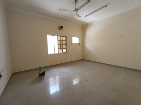 Tubli, Staff Accomodation, BHD 275,  Tubli:- Groundfloor 4Bhk Unfurnished Flat For Staff Accomodation..