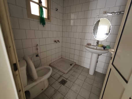 Tubli, Staff Accomodation, BHD 275,  Tubli:- Groundfloor 4Bhk Unfurnished Flat For Staff Accomodation..