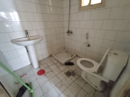 Tubli, Staff Accomodation, BHD 275,  Tubli:- Groundfloor 4Bhk Unfurnished Flat For Staff Accomodation..