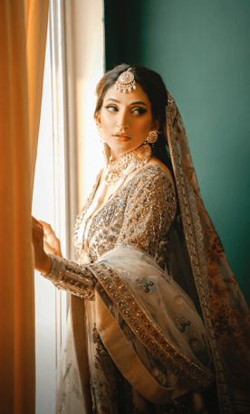 Mumbai, Clothing & Accessories, Find Your Dream Bridal Saree For A Perfect Wedding Look