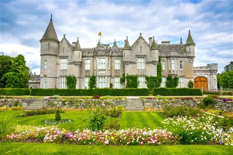 London, Travel, Affordable Coach Holiday Deals UK | Best Travel Packages