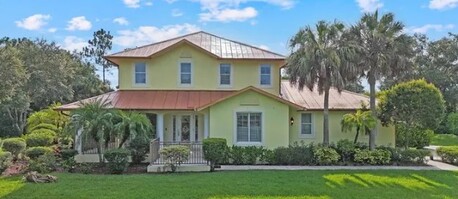 New York, Business, Bonita Springs Homes For Sale