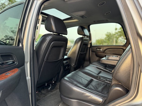 Manama, Vehicles, Cars & Trucks , BHD 3300,  Chevrolet Tahoe,  2008,  Automatic,  280000 KM,   LTZ