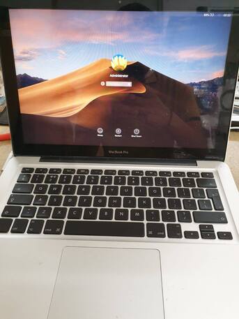 London, Business, How Long Does MacBook Screen Repair Usually Take?