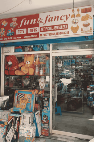 Meerut, Businesses For Sale, Fun & Fancy Store In Modipuram, Meerut - Fun For All Ages