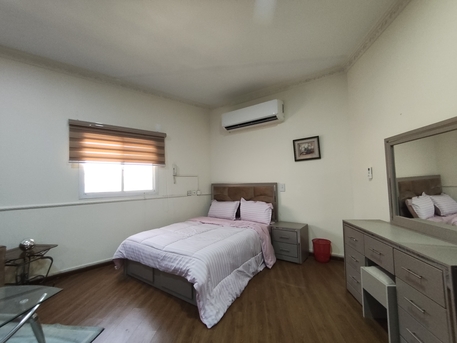 Mahooz, Apartments, Flats, Houses & Villas, BHD 220/year,  1 BR,  Mahooz:- Rooftop Furnished Studio Flat On Rent With Ewa