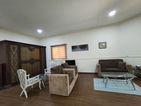 Mahooz, Apartments, Flats, Houses & Villas, BHD 220/year,  1 BR,  Mahooz:- Rooftop Furnished Studio Flat On Rent With Ewa