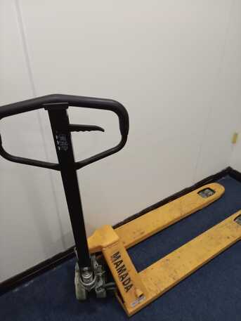 Hoora, Industrial Machinery, BHD 35,  Manual Hydraulic Hand Pallet Truck 35BD**