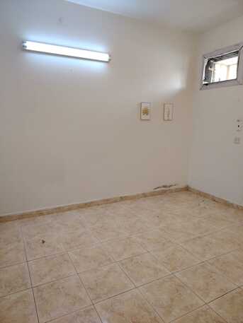 Al Muruj, Rooms for Rent, Room For Rent 4200 / 6 Months (Filipino Only)