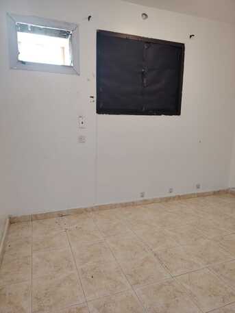 Al Muruj, Rooms for Rent, Room For Rent 4200 / 6 Months (Filipino Only)