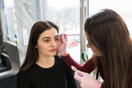 Los Angeles, Beautician, Trusted Permanent Eye Makeup Near Me For Long-Lasting Results