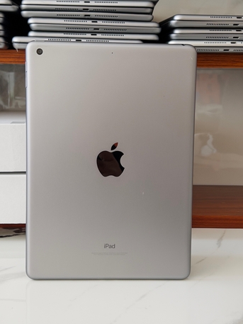 Riyadh, Tablet Computers, SAR 11,  IPad Air 2 - Multiple Storage Options Available.