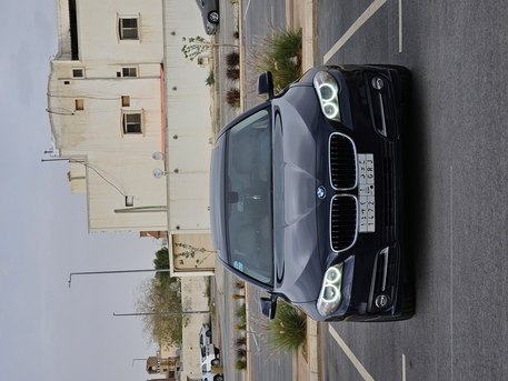 Riyadh, Vehicles, Cars & Trucks , SAR 40000,  Bmw 5 Series,  2014,  Automatic,  267000 KM,  Bmw F10 520i Full Option