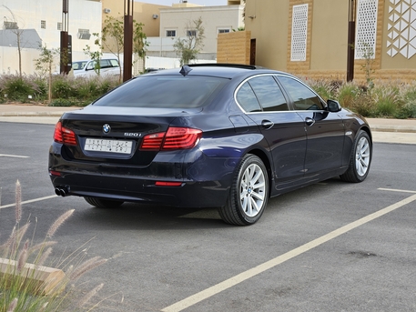 Riyadh, Vehicles, Cars & Trucks , SAR 40000,  Bmw 5 Series,  2014,  Automatic,  267000 KM,  Bmw F10 520i Full Option
