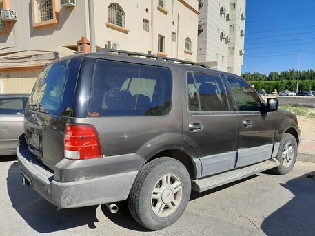Al Jubail Al Balad, Vehicles, Cars & Trucks , SAR 11000,  Ford Expedition XLT,  2006,  Automatic,  343000 KM,