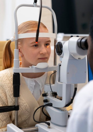 Mumbai, Health, Eye Disease Specialist Ophthalmologist