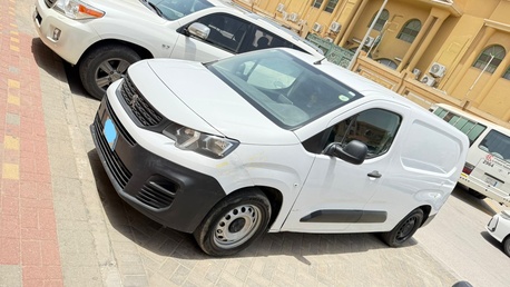 Riyadh, Vehicles, Cars & Trucks , SAR 45000,  Peugeot Partner Diesel,  2023,  Manual,  340000 KM,