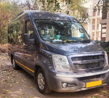 New Delhi, Travel, Force Urbania Luxury Van Hire Delhi For Comfortable Group Travel