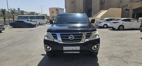 Al Maathar, Vehicles, Cars & Trucks , SAR 85000,  Nissan Patrol LE,  2014,  Automatic,  204 KM,     (8-Seater)