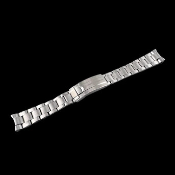 New York, Clothing & Accessories, USD 39,  Watch Bracelet Silver | Durable & Stylish