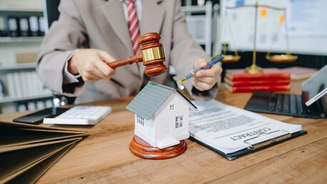 New York, Legal, Commercial Real Estate Litigation Attorney
