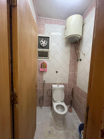 Umm Al Hamam, Rooms for Rent, SAR 1000/month,  Room/Bedspace-Executive Bachelor, Including Water & Electricity. Umm Al Hamam Gharbi