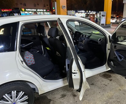 Riyadh, Vehicles, Cars & Trucks , SAR 14500,  Ford Figo,  2015,  Manual,  165000 KM,