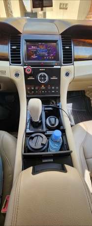Riyadh, Vehicles, Cars & Trucks , SAR 40000,  Ford Taurus,  2013,  Automatic,  450000 KM,   Limited  For Sale