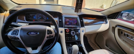 Riyadh, Vehicles, Cars & Trucks , SAR 40000,  Ford Taurus,  2013,  Automatic,  450000 KM,   Limited  For Sale