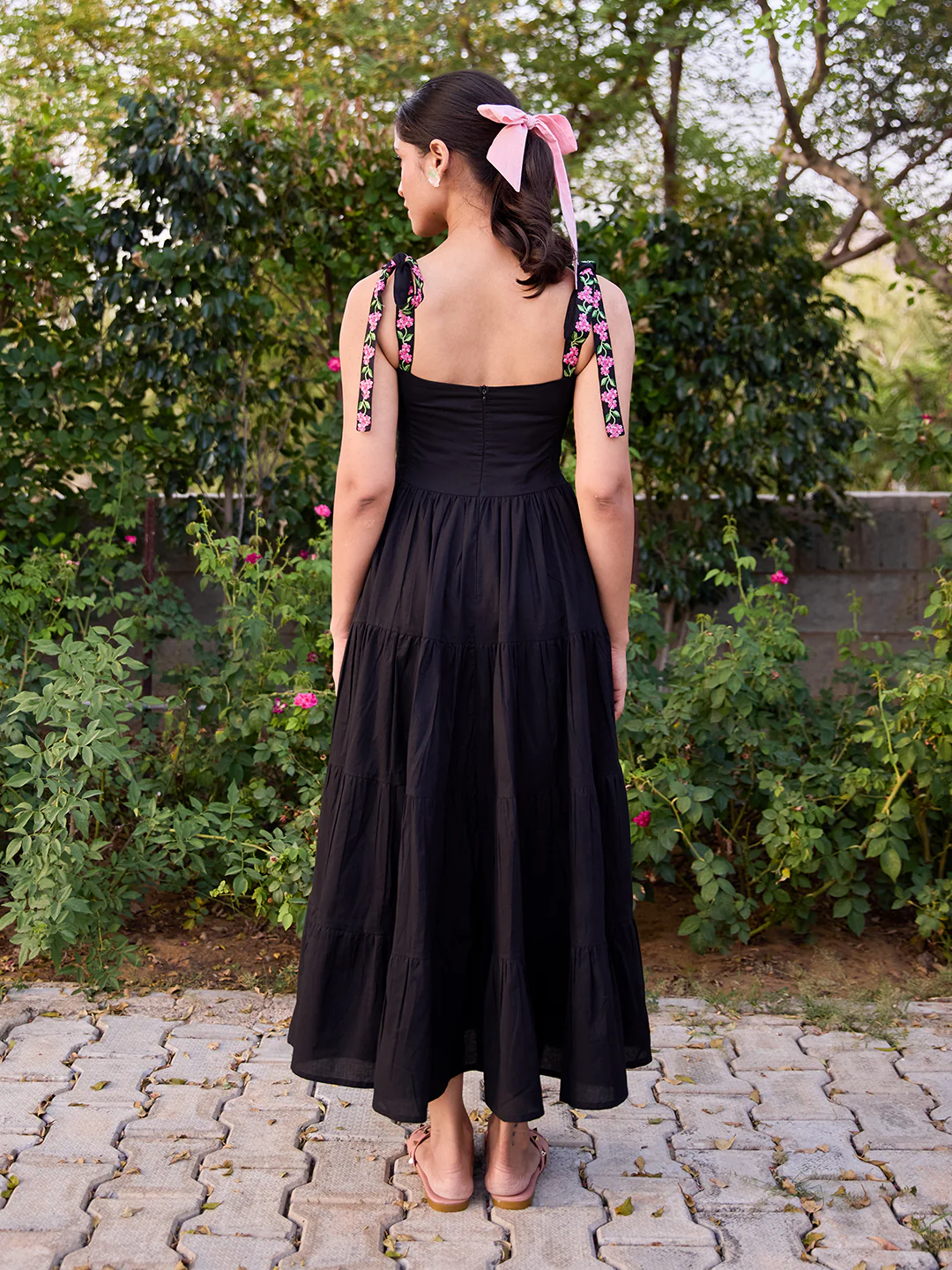 Mumbai, Clothing & Accessories, INR 1598,  Buy Women