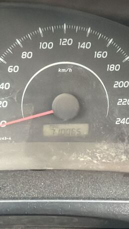 Riyadh, Vehicles, Cars & Trucks , SAR 13500,  Toyota Camry,  2010,  Manual,  700000 KM,   For Sale