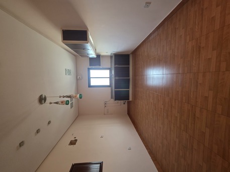 Tubli, Apartments, Flats, Houses & Villas, BHD 110/month,  1 BR,  @1BATHROOM Hall Kitchen Open Without Electricity