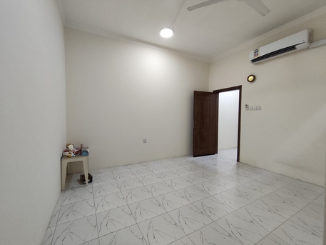 Manama, Apartments, Flats, Houses & Villas, BHD 140/year,  1 BR,  Um Al Hassam:- Studio Flat On Rent With Ewa..