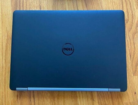 Manama, Computers, BHD 88,  DELL Business & Education Laptop Core I7 14" FHD Screen 8GB RAM 256GB M.2 SSD Ready To Use