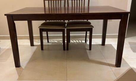 Jeddah, Furniture, SAR 550,  6 Seater Dinning Table With Chairs Bought From Home Centre