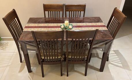Jeddah, Furniture, SAR 550,  6 Seater Dinning Table With Chairs Bought From Home Centre