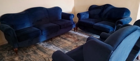 Jeddah, Furniture, SAR 900,  Sofa Set 7 Sester 4 Pcs Good Condition Valvet Fabric