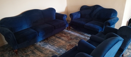 Jeddah, Furniture, SAR 900,  Sofa Set 7 Sester 4 Pcs Good Condition Valvet Fabric