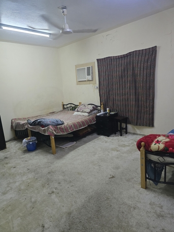 Thuqbah, Rooms for Rent, SAR 1000/month,  Furnished Room Avalilable For Exacutive Bachelor Pakistani National Flat
