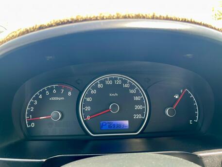 Hidd, Vehicles, Cars & Trucks , BHD 1300,  Hyundai Elantra,  2009,  Automatic,  169900 KM,  Good Condition  For Sale