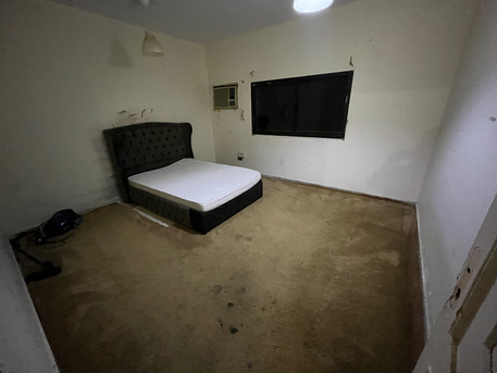 Jeddah, Rooms for Rent, SAR 900/month,  900/month Room Available In 3-Bedroom Apartment
