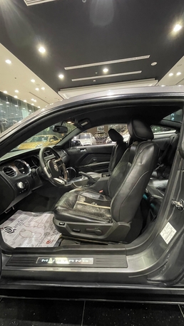Sanabis, Vehicles, Cars & Trucks , BHD 4700,  Ford Mustang,  2011,  Automatic,  200000 KM,   GT 5.0 Model