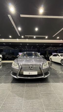Sanabis, Vehicles, Cars & Trucks , BHD 6800,  Lexus LS 460,  2013,  Automatic,  196000 KM,