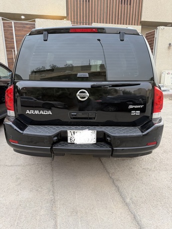 Riyadh, Vehicles, Cars & Trucks , SAR 31000,  Nissan Armada,  2012,  Automatic,  232835 KM,  Black Color. 4X4, V8, 5.7L