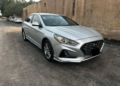 Riyadh, Vehicles, Cars & Trucks , SAR 30000,  Hyundai Sonata,  2019,  Automatic,  338000 KM,