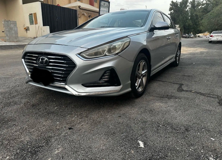Riyadh, Vehicles, Cars & Trucks , SAR 30000,  Hyundai Sonata,  2019,  Automatic,  338000 KM,