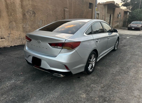 Riyadh, Vehicles, Cars & Trucks , SAR 30000,  Hyundai Sonata,  2019,  Automatic,  338000 KM,